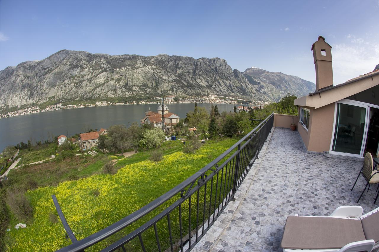 Lux Apartments Fabris Kotor Exterior foto